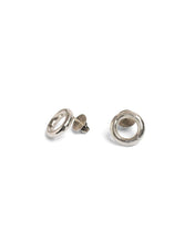 Werkstatt:Munchen Studs Ring Hammered - FALLOW