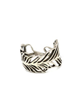 Meadowlark Peacock Feather Ring - FALLOW