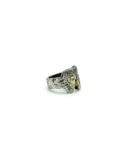 Tobias Wistisen Gold Rotten Ribbon Chevaliere