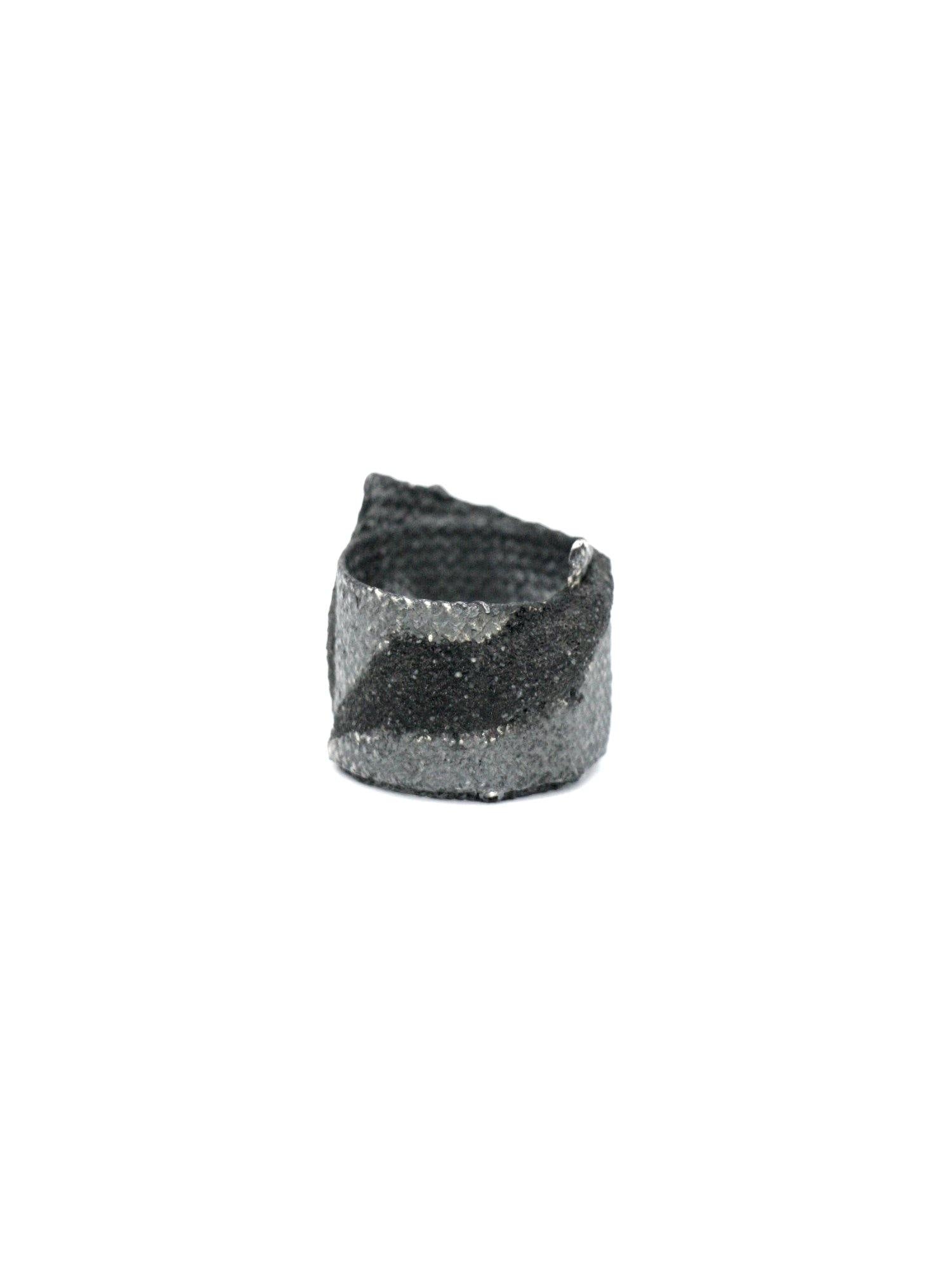 Sarah Tari Wide Béton Ring