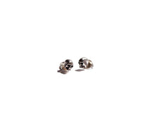 Werkstatt-Munchen Skull Studs