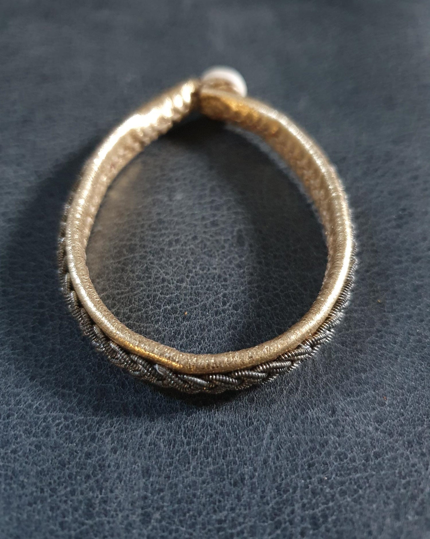 Bracelet - BeChristensen - Gold Leather