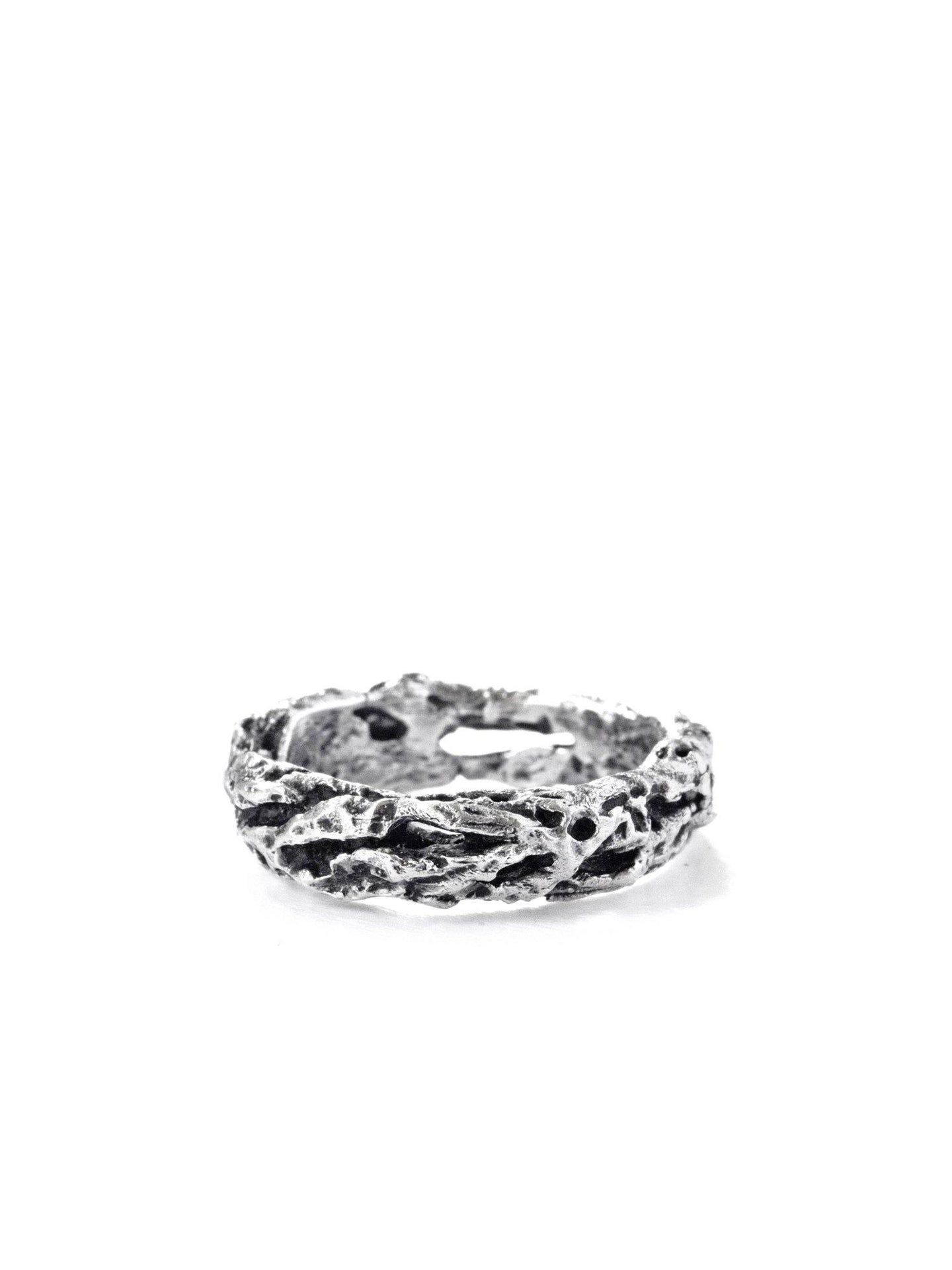 Atelier Hon'ne Riddle Ring - Black & Silver - FALLOW