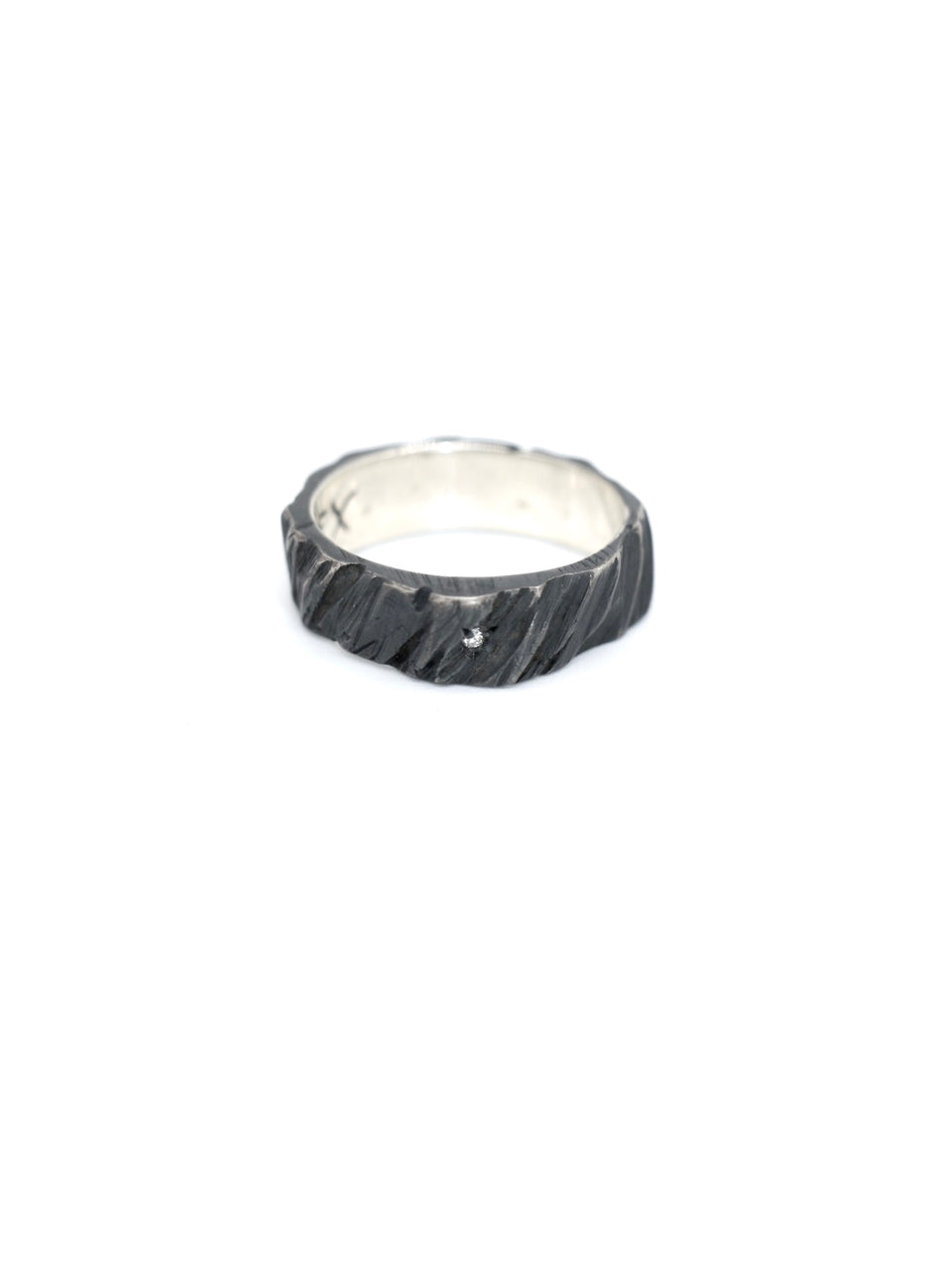 Gaspard Hex Bark Ring - Oxidized Silver Diamond