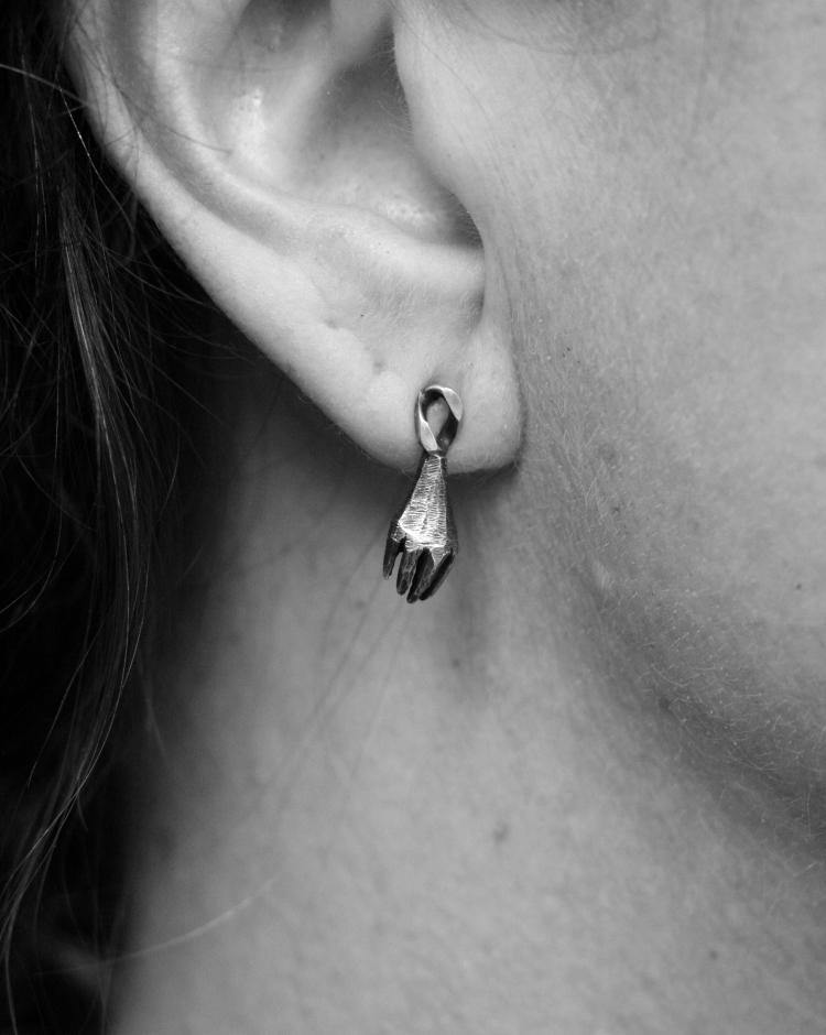 Hand in Hand Earrings - Julia Zimmermann - FALLOW