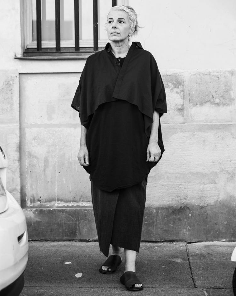 Roggykei Circle Pullover T-Shirt - FALLOW