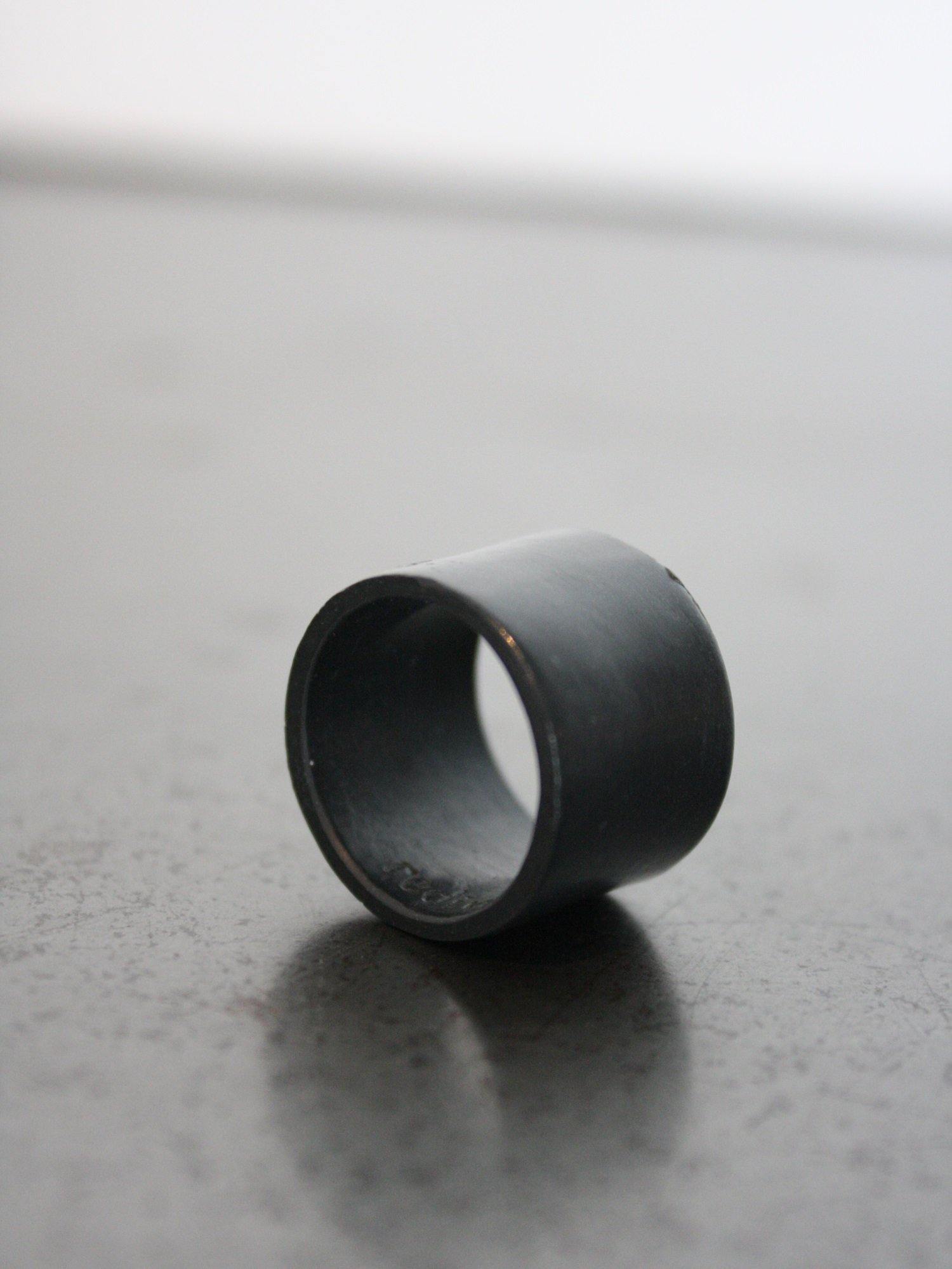 Redivivo Black Resin Ring